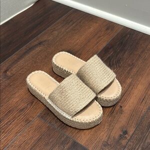 Woven Raffia Sandal